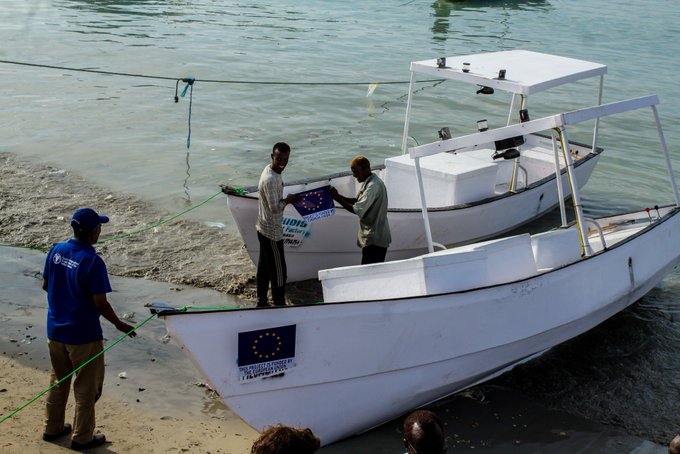 FAO hands over 12 fishing vessels to Puntland fishermen