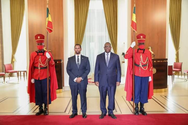 Senegalese President receives credentials from new Somali ambassador